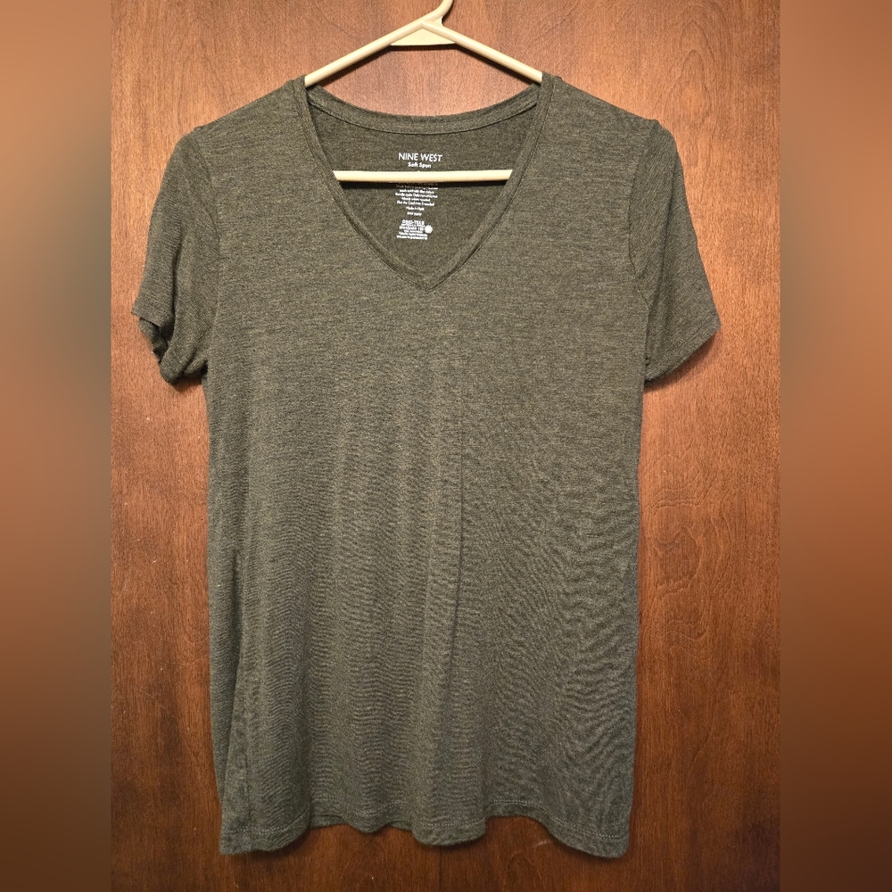 Nine West V-neck Tee, S
